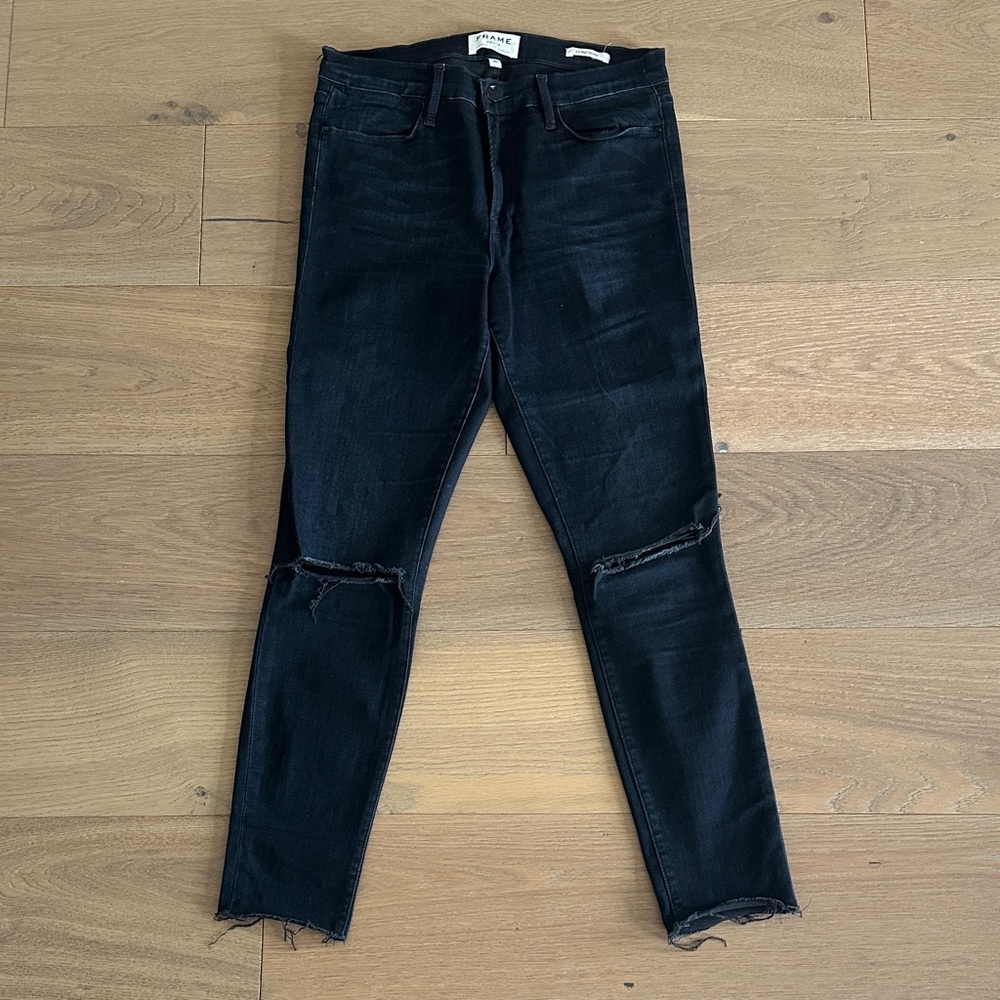Women's Black Distressed Jeans